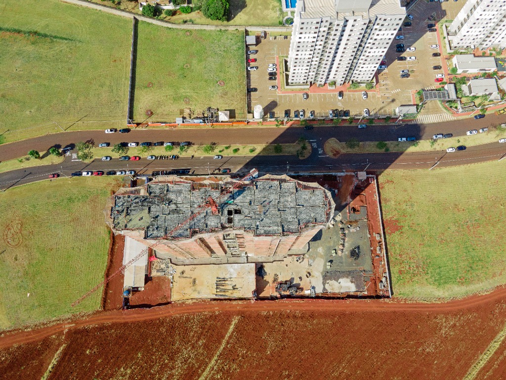 Vista superior do canteiro de obras